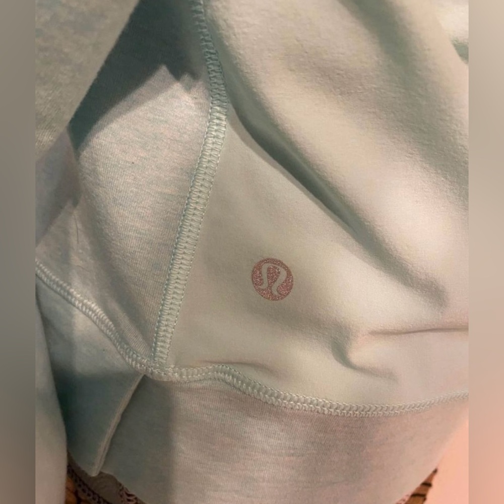 Lululemon Voyage Pullover - Picture 8 of 8